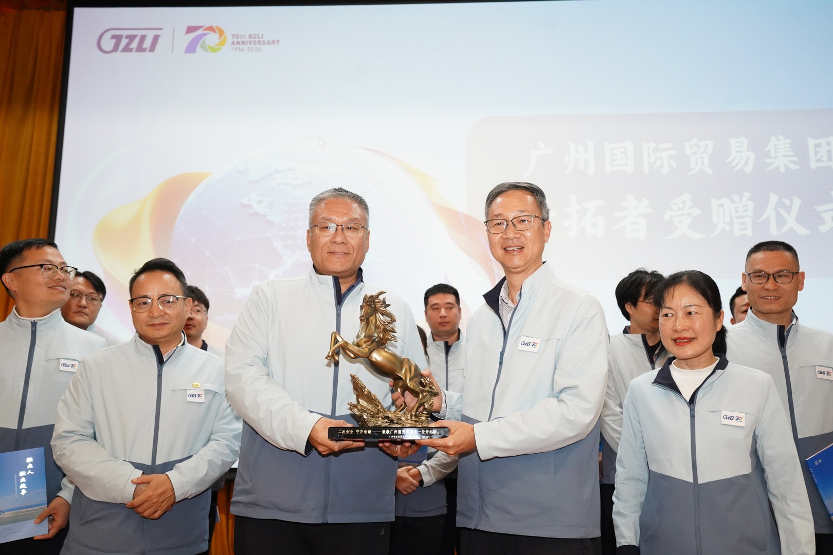 DSC00744(1).JPG DSC00744(1).JPG