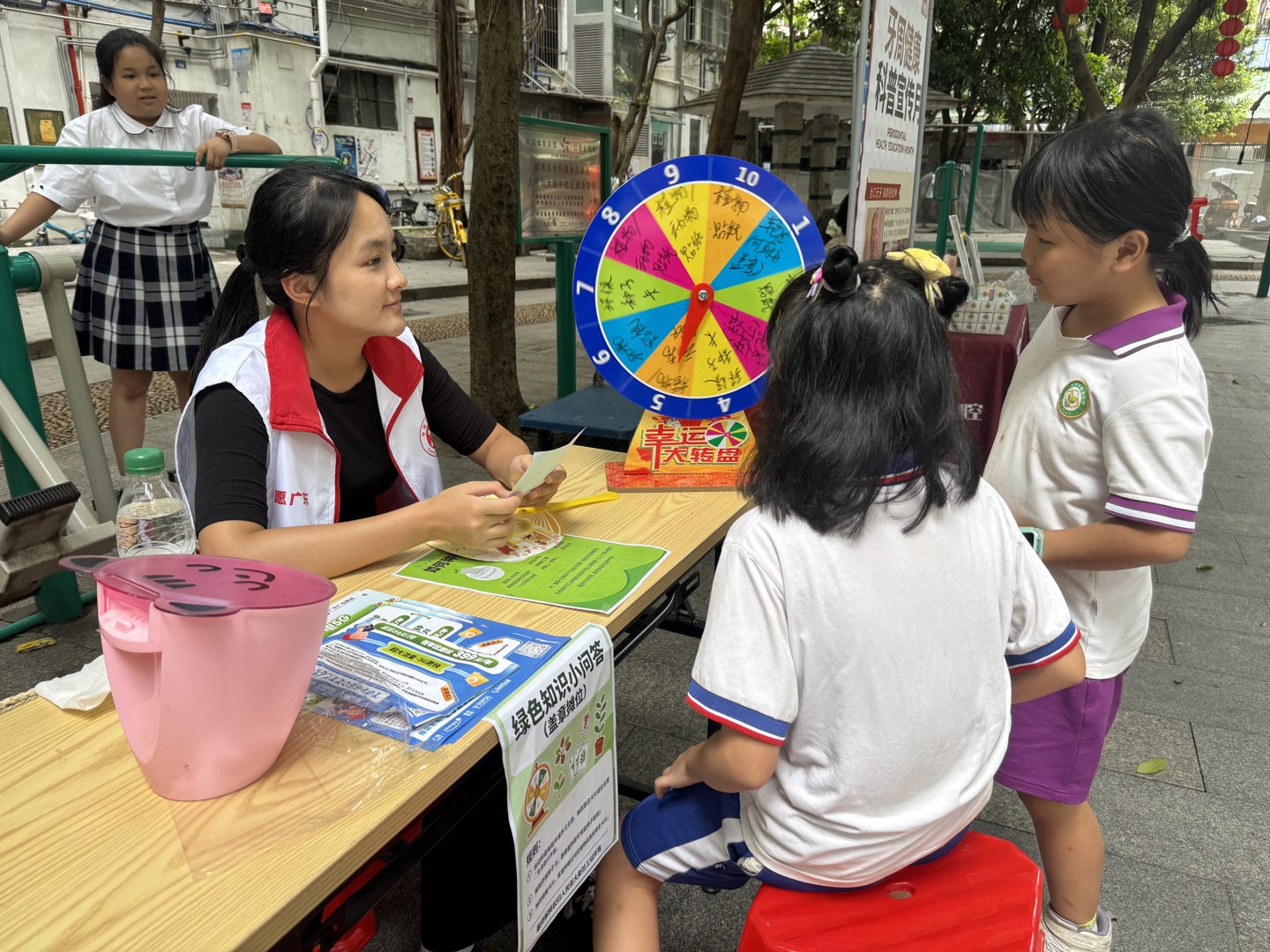 绿色知识小问答点位.jpg